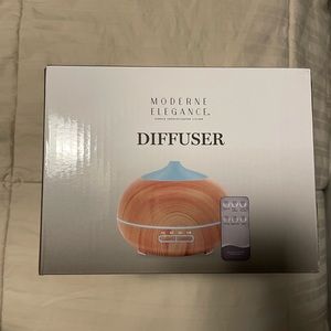 Ultimate Aromatherapy Diffuser | Modern Ultrasonic Diffuser with 4 Timer/7lights